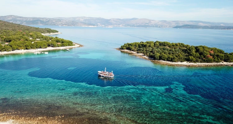 Izlet na tri otoka - Plava laguna!