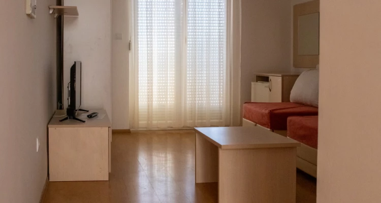 [Vodice] Pansion Bonaca***: Lipanjski odmor u Srimi!