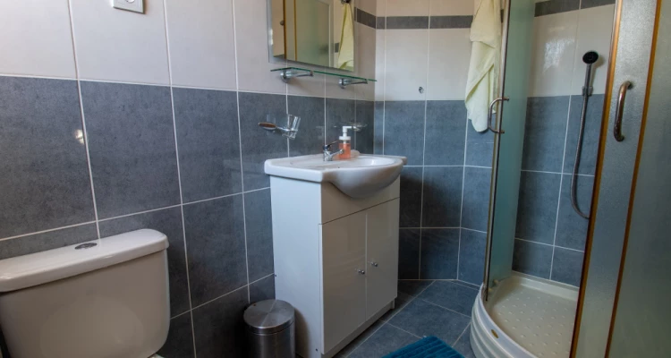 [Vodice] Pansion Bonaca***: Lipanjski odmor u Srimi!