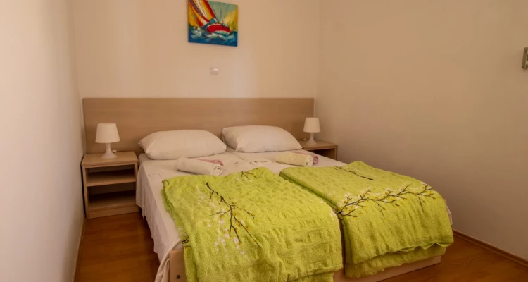 [Vodice] Pansion Bonaca***: Lipanjski odmor u Srimi!