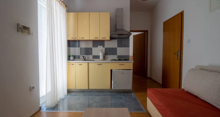 [Vodice] Pansion Bonaca***: Lipanjski odmor u Srimi!