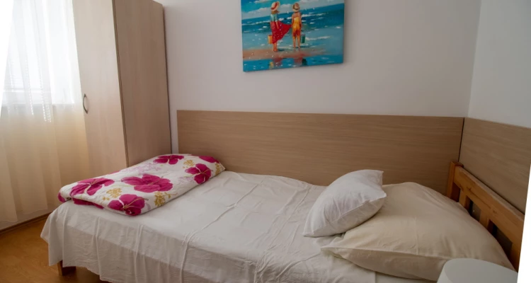 [Vodice] Pansion Bonaca***: Lipanjski odmor u Srimi!